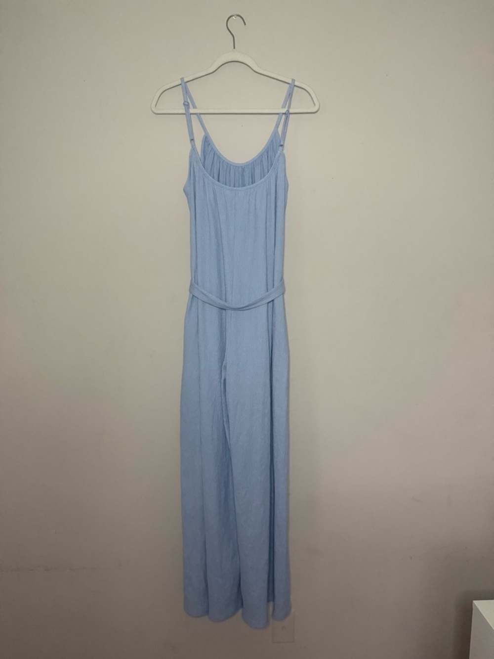 H&M Light Blue Wide-Cut Creped Jersey Jumpsuit with Tie Belt Size Medium - Picture 3 of 9
